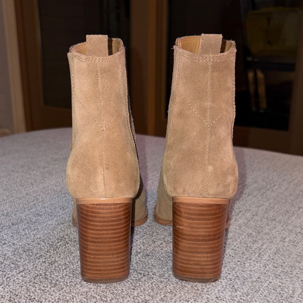 Marc Fisher Oshay Suede Ankle Booties - Picture 3 of 8